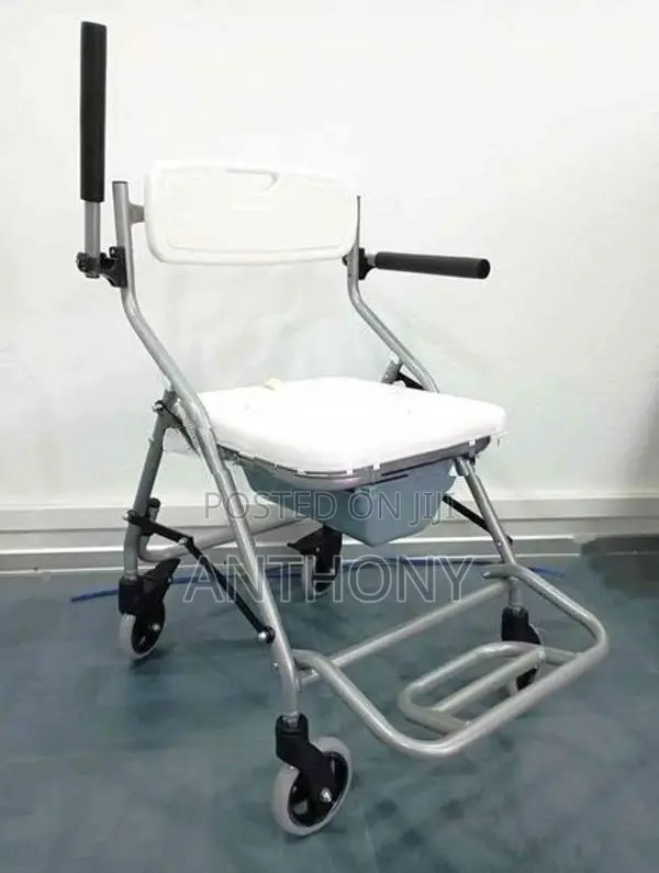 4 in 1 Commode Chair