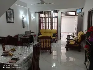 2 Storey House for Sale Mount Lavinia Close to Temples Road