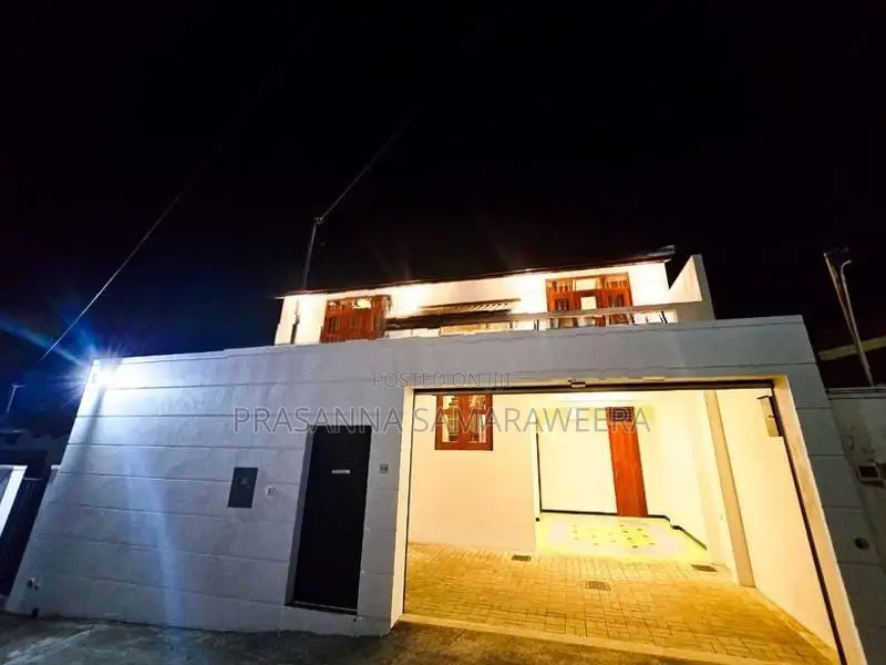 New Solid Modern Super Luxury 2 Story House Bokundara Town