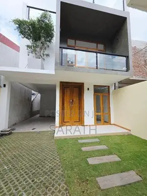 Luxury 2 Storied House Sale Battaramulla