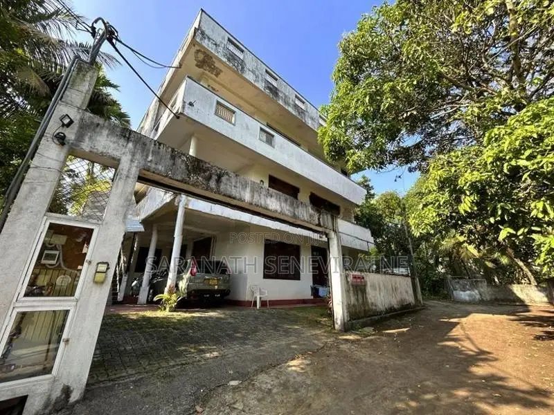 4 Storied House for Sale in Kottawa - SOLAR INCOME Price Reduced