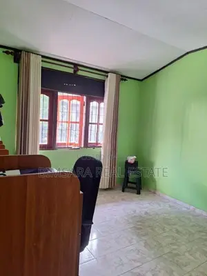 Spacious 3-Bedroom Two-Unit House In Kottawa | SH15304