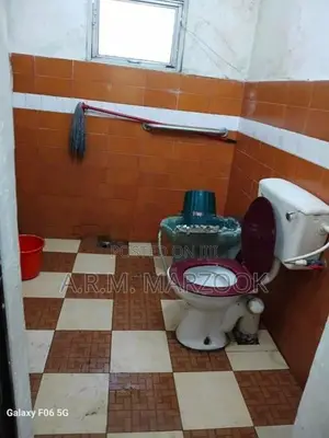 Colombo 10 Maligakanda Rd 8 BR & 6 BATH Old 2 Storied Building For Sal