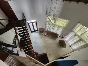 Thalawathugoda Hokandara Three Story Luxury House For sale