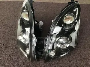 Suzuki Swift ZC31S Head Ligh Lh/rh