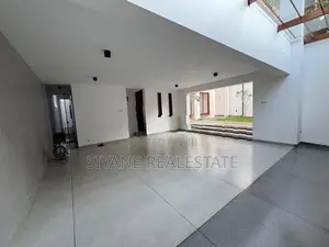 Beautiful Luxury 3 Storey House with Rooftop Bar for Sale Kotte