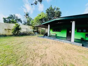 25.5 P With Property sale at Gane Watha Devala Road Piliyandala