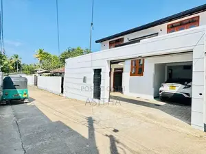 Two Story House Bokundara