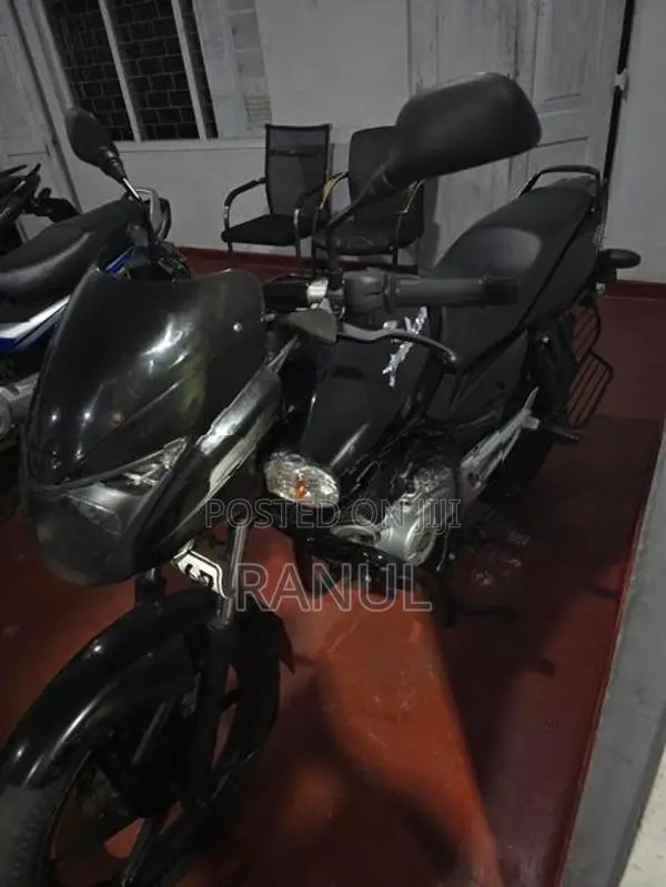 Bajaj Pulsar 150 2014