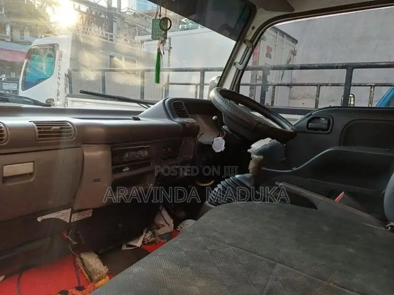 Isuzu Elf 150 Dual Purpose 2000