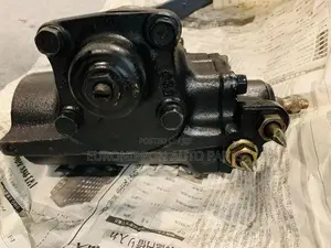 Mitsubishi V46 Power Steering Box