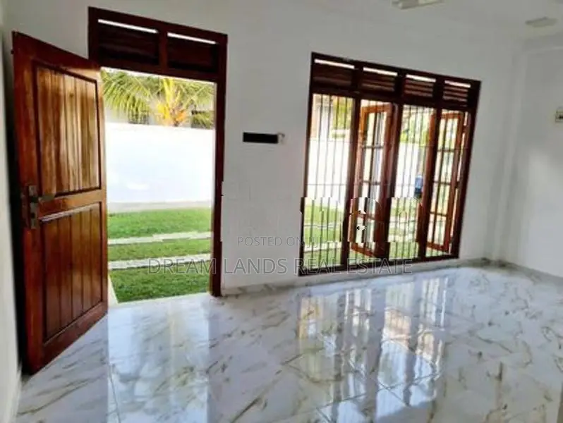 3BED HOUSE FOR SALE IN RATHMALANA (SP1077)