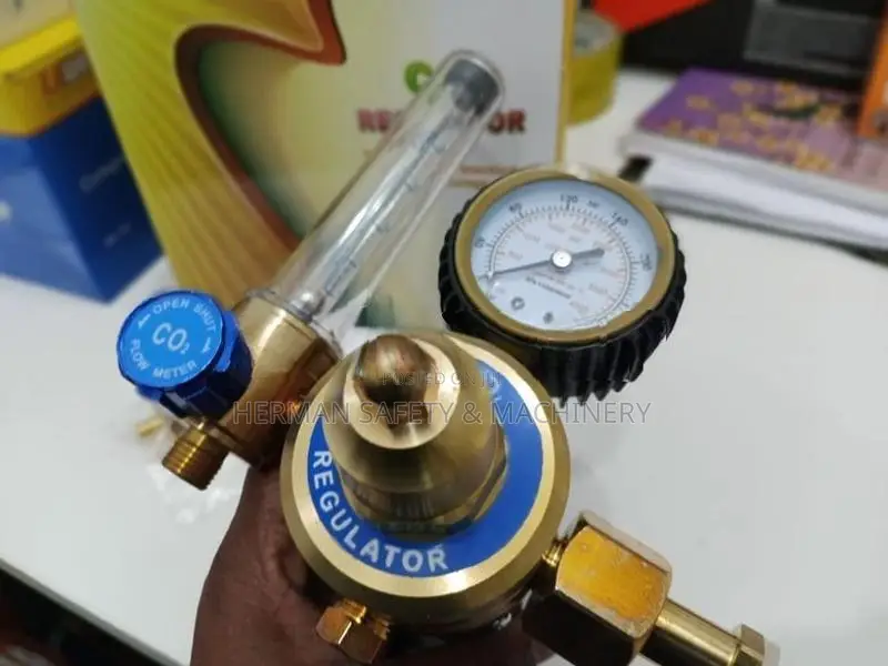 CO₂ Regulator for MIG Welding Herman w05