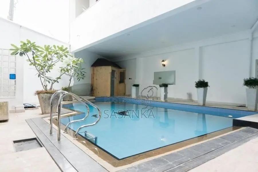 Kotte Beddagana Road Super Luxury House for Sale