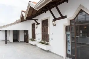 Kotte Beddagana Road Super Luxury House for Sale
