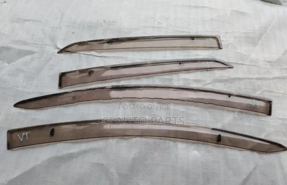 Toyota Vitz KSP90 Door Visors