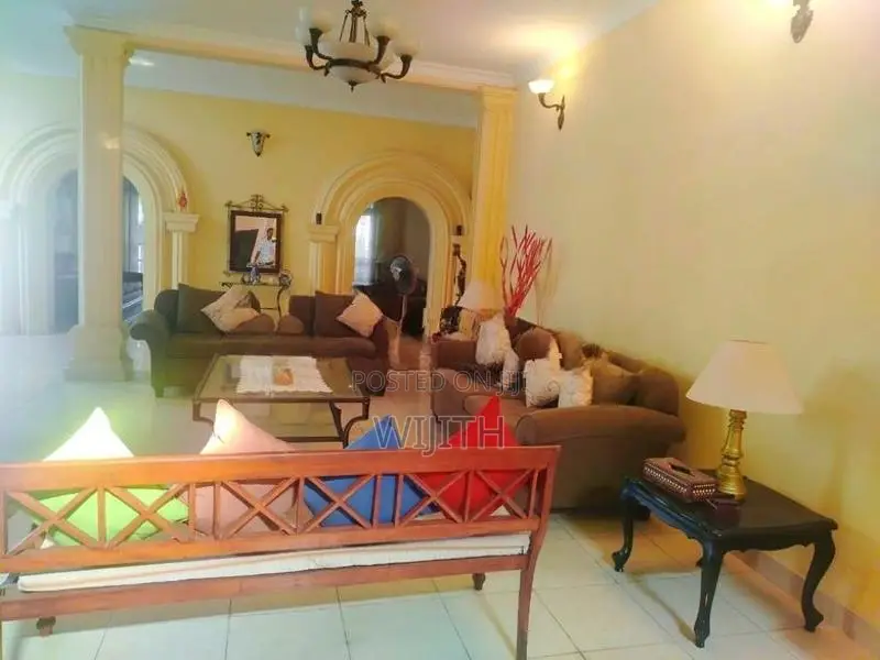 3 Stores House for Sale in Nawala
