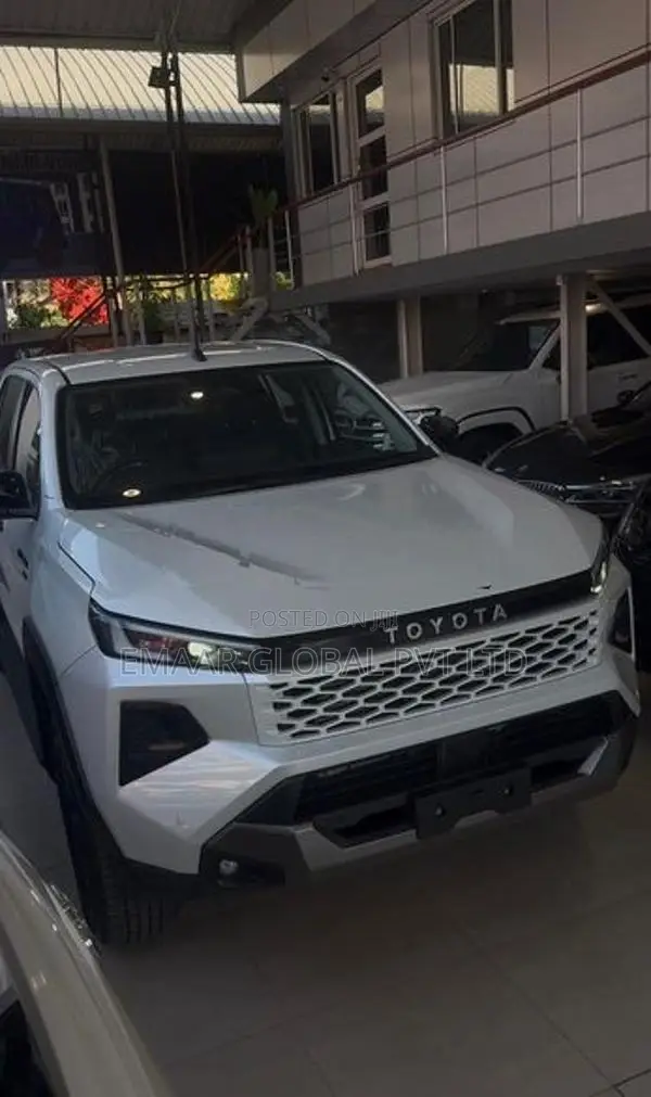 Toyota Hilux Trevo Overland Plus 2026