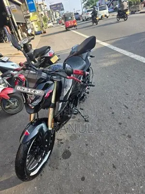 Bajaj Pulsar N160 2025