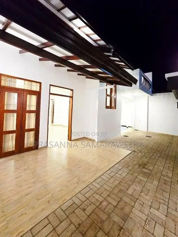 New Modern Super Luxury 2 Storey House for Sale Piliyandala