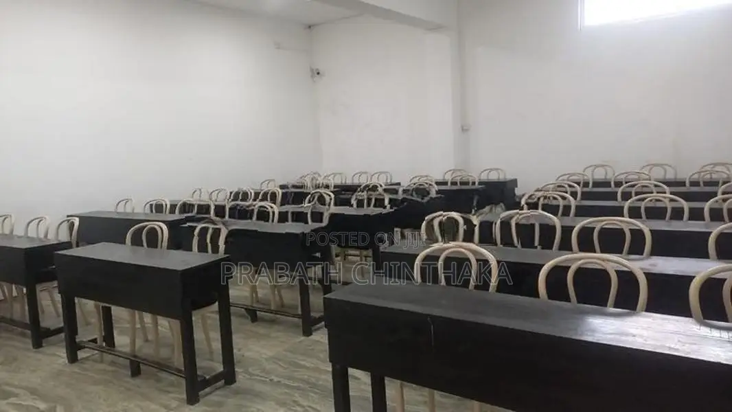 Building for Rent in Wattala ( 3rd Floor )