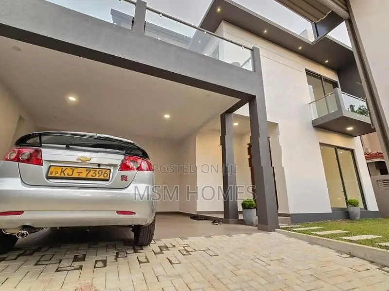 Good Condition Brand New Box Modern House For Sale in Negombo