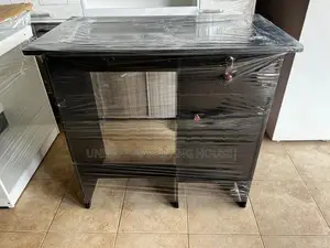 32x19” Melamine Mini Office Table