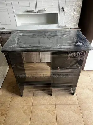 32x19” Melamine Mini Office Table
