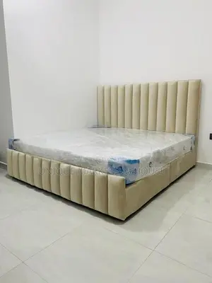 Modern Cusion Beds