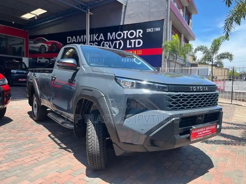 Toyota Hilux Travo Single Cab 2026