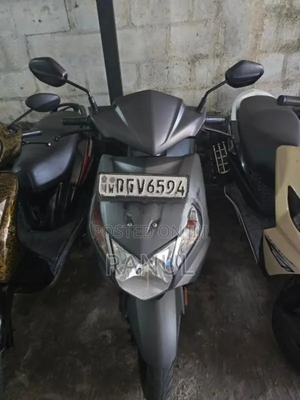 Honda Dio 2017