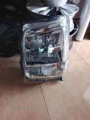 Suzuki Every 2025 Head Light