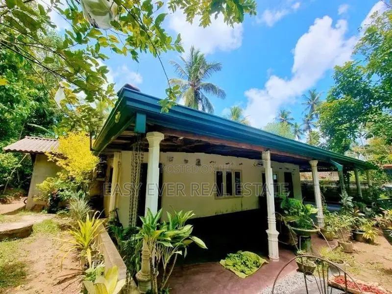 Minuwangoda House for Sale