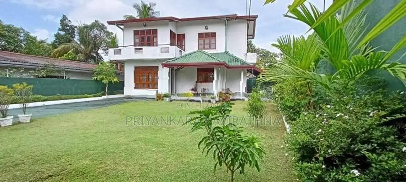 20 Peech - Bungalow Type 2 Storied House in Piliyandala