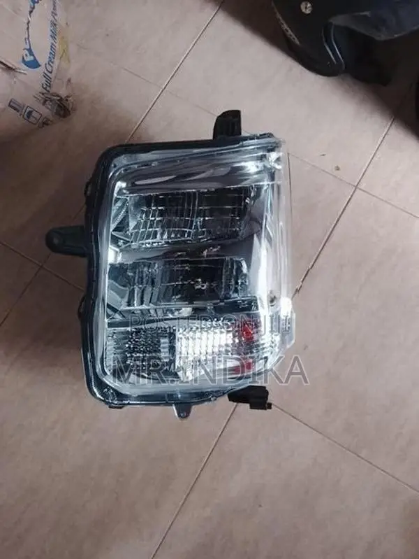 Suzuki Every 2025 Head Light