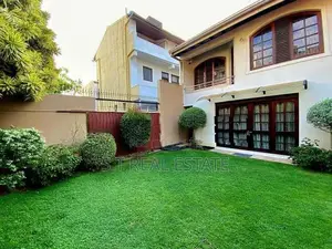 Luxury Two Storey House for Sale in Colombo 06