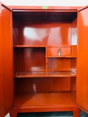 4×2.5 Ft Half 2 Door Cupboards