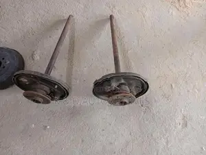 Toyota Dolphin Axle