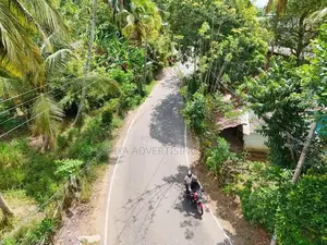 Land for Sale in Yakkala