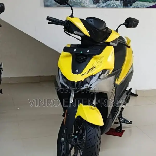 Hero XOOM 125R 2026
