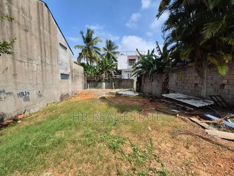 7.5 Perches Residential Bare Land For Sale Nugegoda