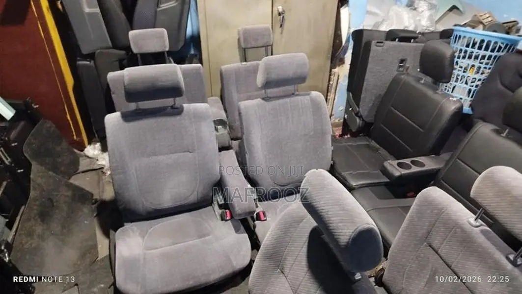 Daihatsu Hijet Atrai Wagon Seat Set