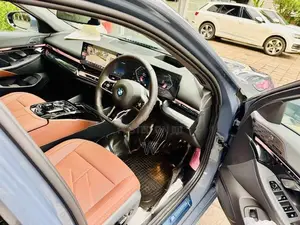 BMW 525i Li M Sport 2L B/New 2025