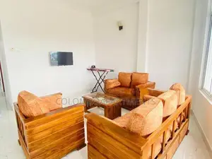 3-BHK Fully Furnished Apartment Long-Term Rental in Kalubowila