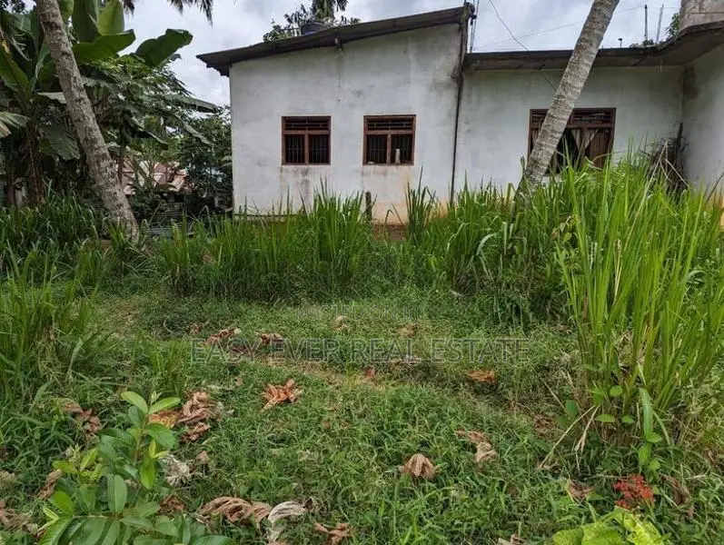 Land for Sale in Nittambuwa