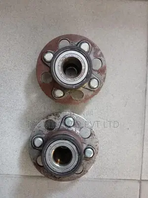 Honda insight/GP1 Rear Hub set