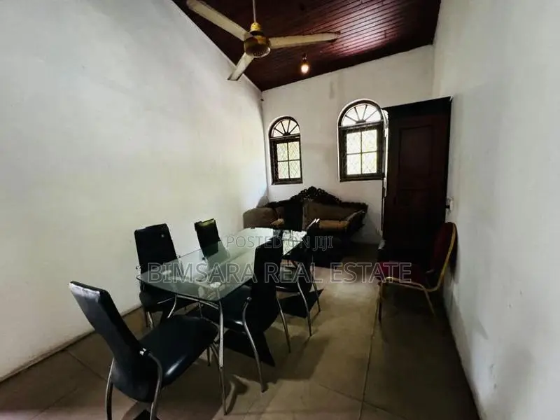 Semi-Commercial with Licensed Restaurant & Reception Hall in Piliyanda