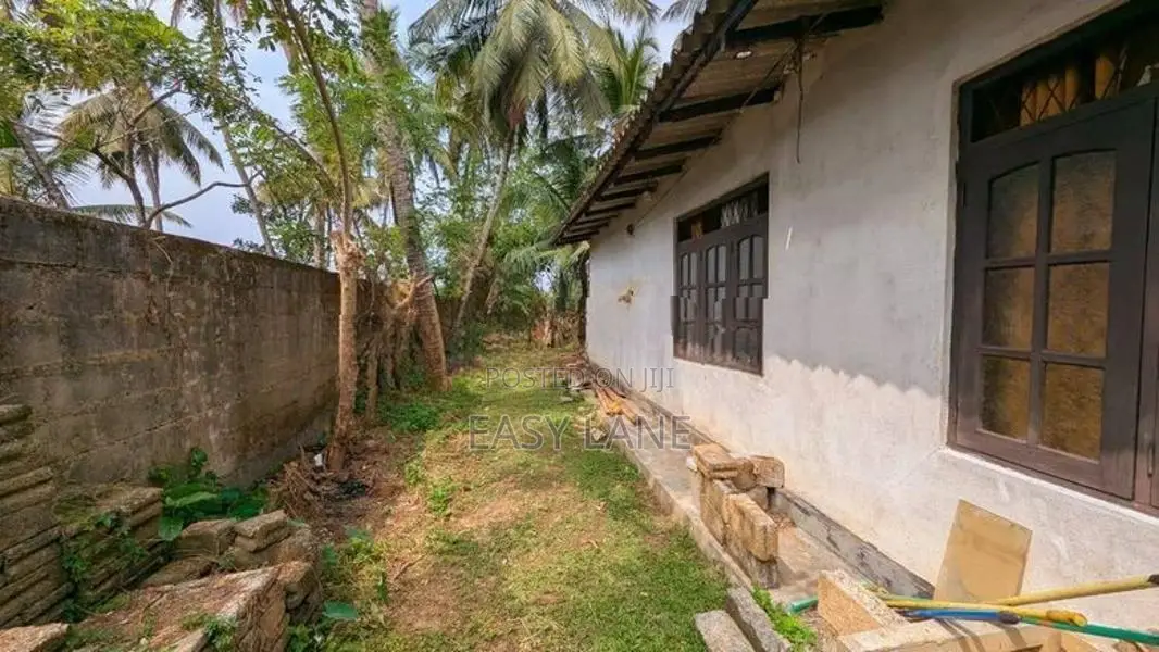 commercial property for sale in malabe