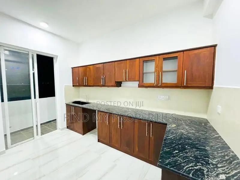 Apartment for Sale in Aston Residence, Colombo 05
