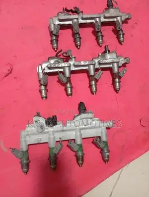 Mitsubishi Io Pajero Injector Rail